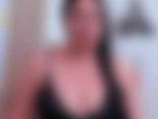 Live cam show with Irenne41 - Squirt on Adult Interactions
