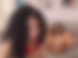 isabella-moon's Live Sex Cam Show
