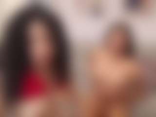 isabella-moon's Live Sex Cam Show
