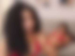 isabella-moon's Live Sex Cam Show