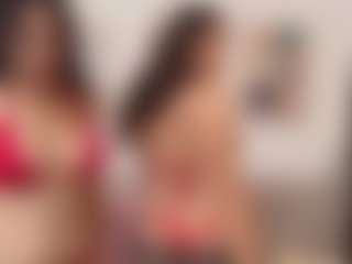 isabella-moon's Live Sex Cam Show