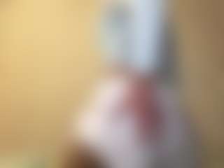 Live cam show with Mika - Hairy Pussy on Soda Cam