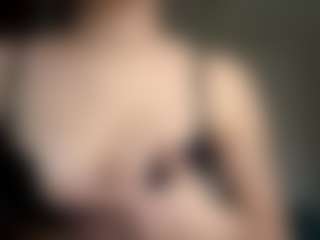 Mika's Live Sex Cam Show