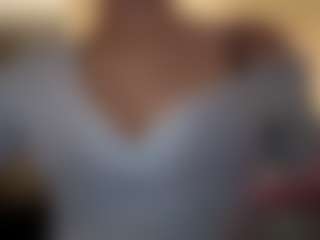 Live cam show with Mika - Granny on fapnchat