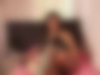 KendaallFox69's Live Sex Cam Show