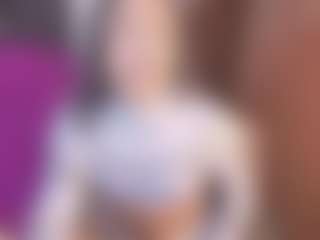 Live cam show with KendaallFox69 - Colombia on Camsoda