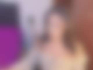 Live cam show with KendaallFox69 - Cumshot on Gym Cam Girls