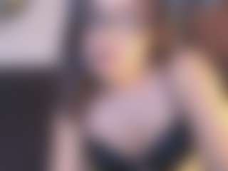 KendaallFox69's Live Sex Cam Show