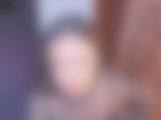 Live cam show with KendaallFox69 - Black Hair on Milfs Live