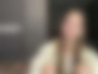 Live cam show with Luna - College Teen (18+) on Soda Cam