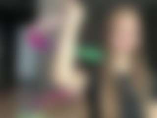 Luna's Live Sex Cam Show