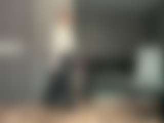 Luna's Live Sex Cam Show