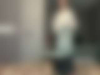 Live cam show with Luna - Fingering White on CSO-WL
