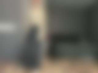 Luna's Live Sex Cam Show