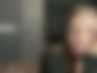 Luna's Live Sex Cam Show
