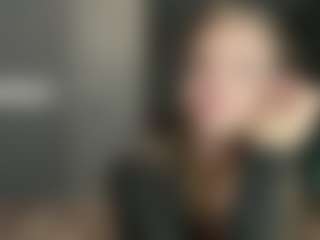Luna's Live Sex Cam Show