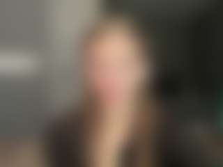 Luna's Live Sex Cam Show