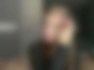 Luna's Live Sex Cam Show