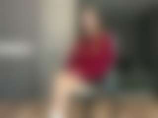 Live cam show with Luna - Gamer Athletic on Milfs Live