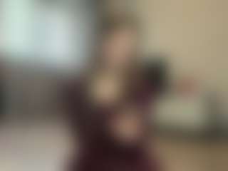 Live cam show with Luna - Ass Bouncing on fapnchat