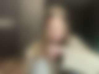 Luna's Live Sex Cam Show