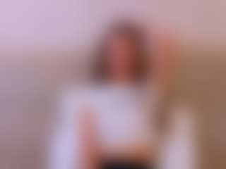 Live cam show with MarshaGriffin - Natural on AdultVida.com