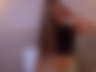 Live cam show with MarshaGriffin - Normal on Camsoda