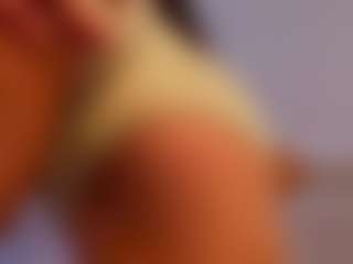 Live cam show with MarshaGriffin - Smoking on Camsoda