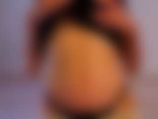 Live cam show with MarshaGriffin - Smoking on Camsoda