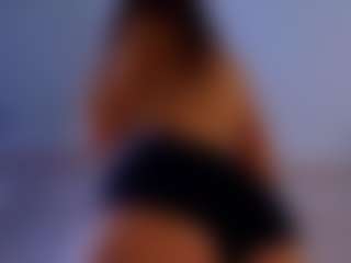 Live cam show with MarshaGriffin - Middle Aged on Camsoda Late Night