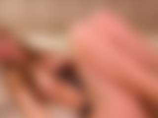 Live cam show with MarshaGriffin - Solo on Camsoda