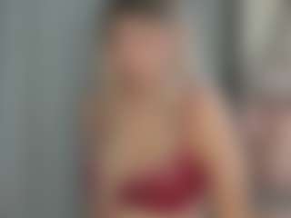 MilaSweetCandy's Live Sex Cam Show