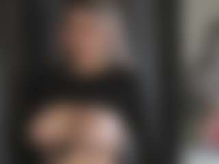 MilaSweetCandy's Live Sex Cam Show