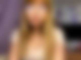 Karinaaa's Live Sex Cam Show