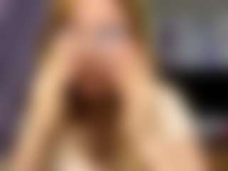 Karinaaa's Live Sex Cam Show