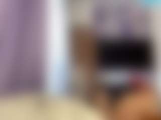 Karinaaa's Live Sex Cam Show