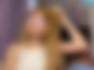 Karinaaa's Live Sex Cam Show