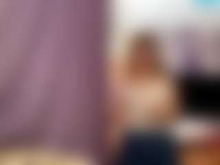 Karinaaa's Live Sex Cam Show