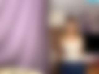 Karinaaa's Live Sex Cam Show