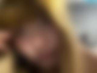 Karinaaa's Live Sex Cam Show