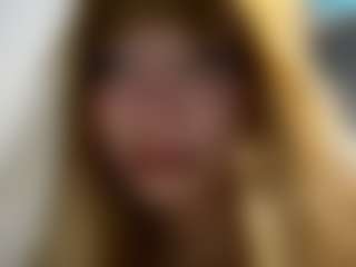 Karinaaa's Live Sex Cam Show