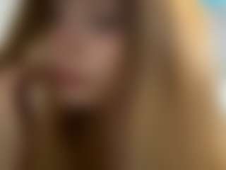 Karinaaa's Live Sex Cam Show