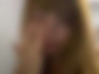 Karinaaa's Live Sex Cam Show