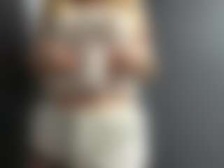 Karinaaa's Live Sex Cam Show