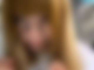 Karinaaa's Live Sex Cam Show