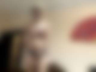 Live cam show with Karinaaa - Erotic Dance on Sweet Sext
