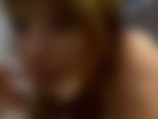 Live cam show with Karinaaa - Small Tits Brown Hair on SinfulBabes