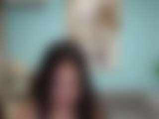 Live cam show with Rebecca-Noir - Full Nudity on StripNow