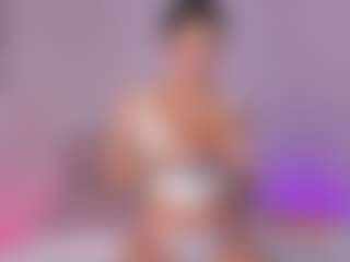 Live cam show with sofiaangel - Athletic MILF on Camsoda