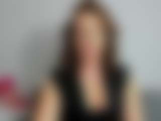 Live cam show with SophieGentle - Nipple Piercings on Soda Cam